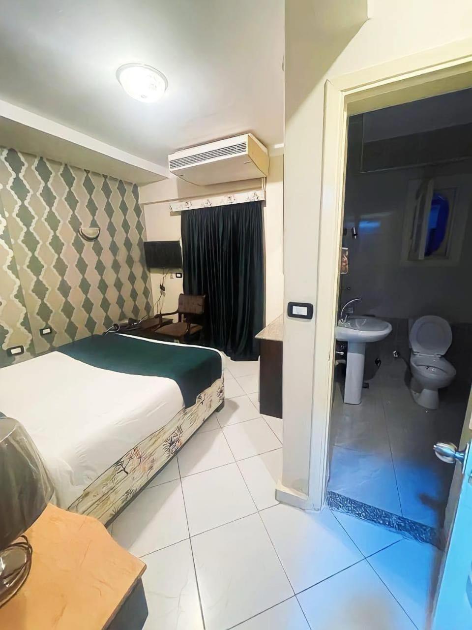 Golden Sun Hotel - フルガダ エクステリア 写真
